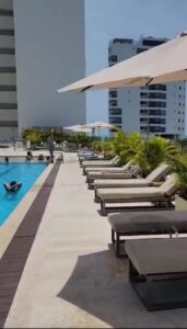 CONFORTABLE APARTA-SUITE CON VISTA AL MAR