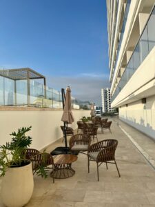 CONFORTABLE APARTA-SUITE CON VISTA AL MAR