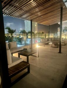 CONFORTABLE APARTA-SUITE CON VISTA AL MAR