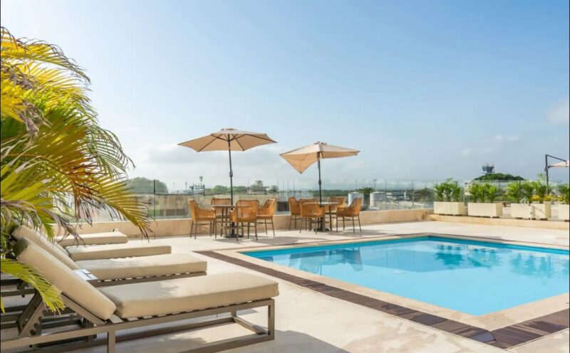 exclusiva aparta-suite con vista al mar