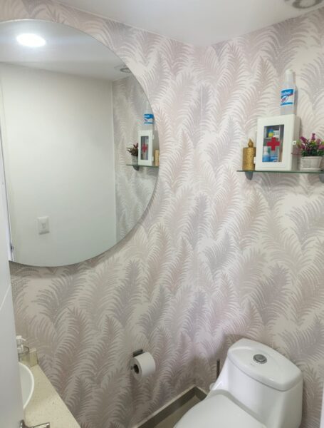APARTAMENTO EN ARRIENDO-EDIFICIO ISLA TAORMINA, CRESPO, CARTAGENA DE INDIAS.