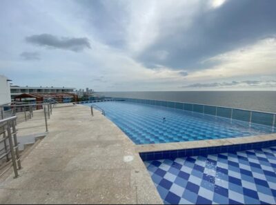 APARTAMENTO EN ARRIENDO-EDIFICIO ISLA TAORMINA, CRESPO, CARTAGENA DE INDIAS.