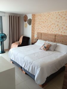 🌊 HERMOSO APARTAMENTO EN ARRIENDO – CONDOMINIO BEACH CLUB, CRESPO, CARTAGENA DE INDIAS 🌊